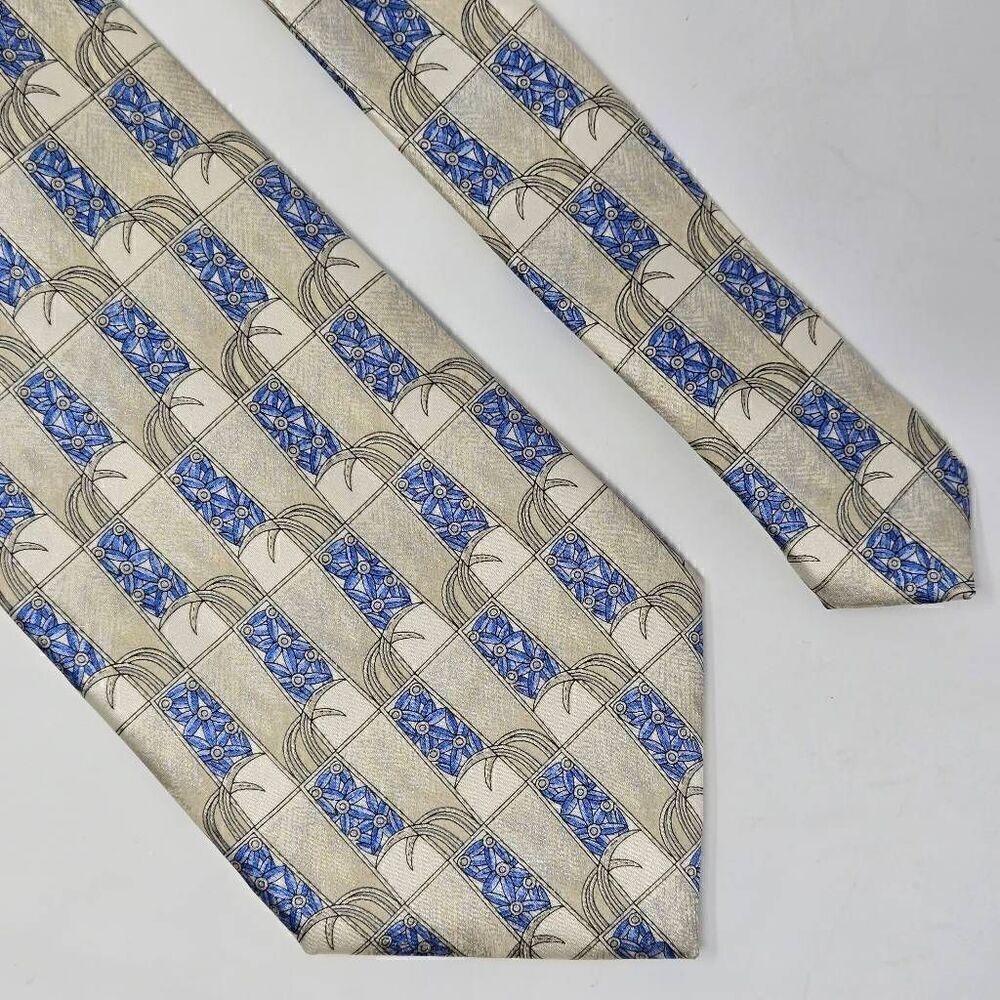 LANVIN PARIS SILK TIE BLUE GRAY SILVER GEOMETRIC FLORAL SMOOTH SATIN 4" X 57"